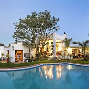 Cape Pillars Boutique 4* Durbanville